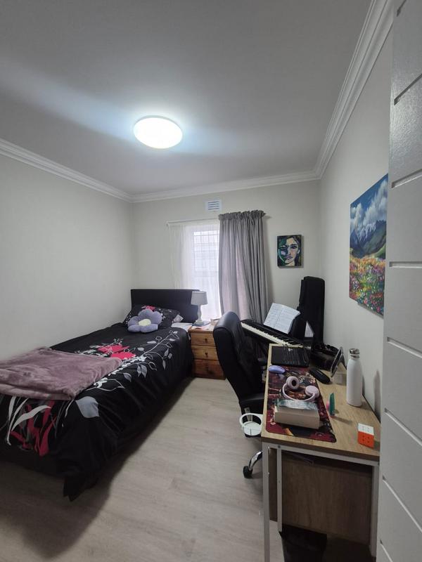 3 Bedroom Property for Sale in Pinehurst Western Cape